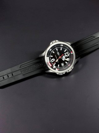 Hamilton Khaki Navy GMT Automático H775550