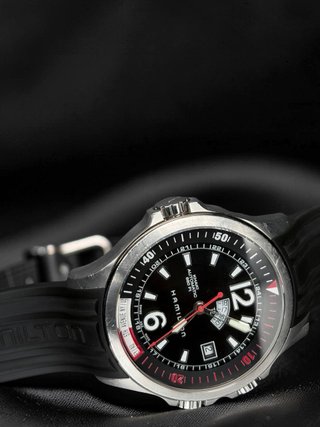 Hamilton Khaki Navy GMT Automático H775550
