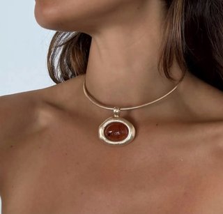 Gargantilla Choker con Colgante Piedra Ámbar