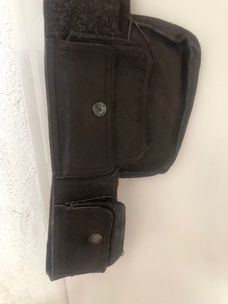 Riñonera de cuero antigua