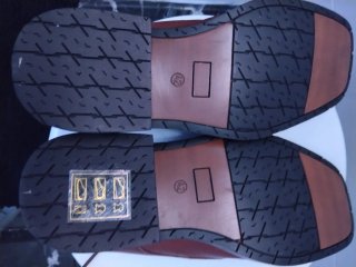 Zapatos de piel nuevos Talla 42