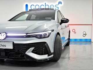 Volkswagen Golf GTI ClubSport 300cv DSG7