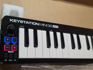 M-AUDIO Keystation Mini 32 MK3 Controlador