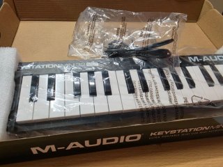 M-AUDIO Keystation Mini 32 MK3 Controlador