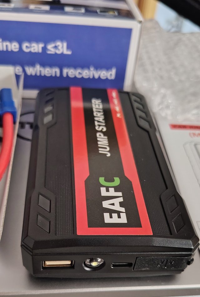 Avviatore Auto Portatile EAFC 2000A / 12V