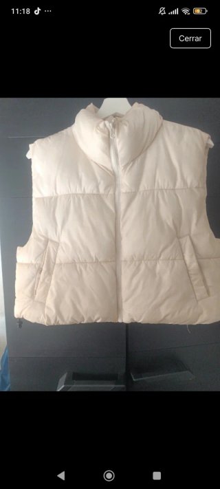 Chaleco acolchado beige