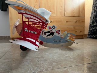 Lámpara Looney Tunes Avión Sylvester y Piolín