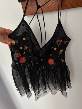 Top tulle ricamato Pull&Bear nero