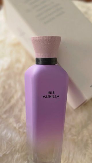 Adolfo Dominguez Iris Vainilla Perfume