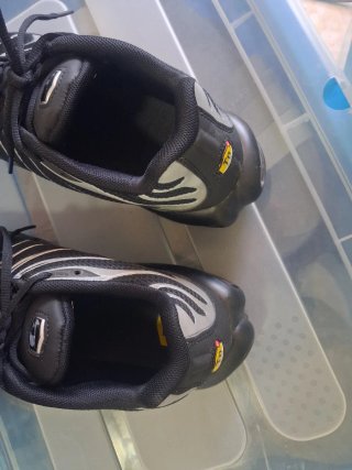 Zapatillas Nike Air Max TN Negras Blancas