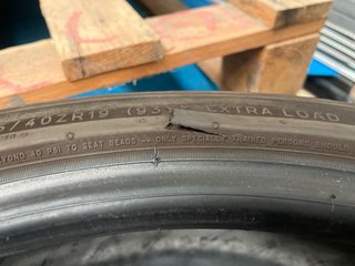 2x Michelin Pilot Sport 5 225/40R19 93Y