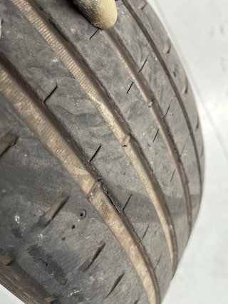 2x Michelin Pilot Sport 5 225/40R19 93Y
