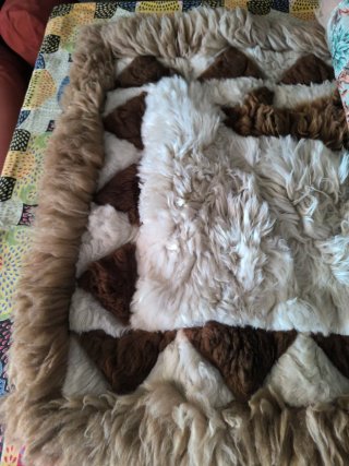 Alfombra de lana de alpaca de Perú