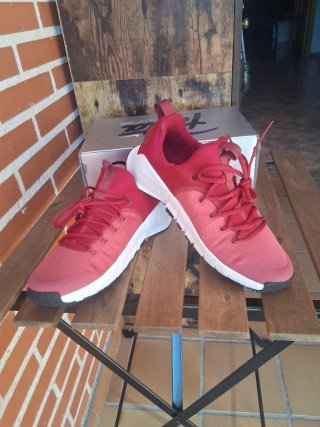 Nike Free Metcon 6 FJ-7126-608