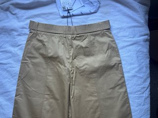 Pantalón ancho mostaza Talla 38