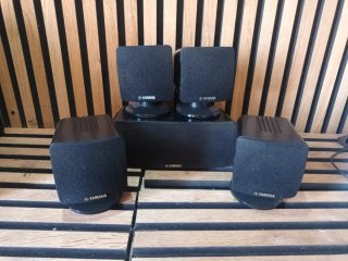 Altavoces Yamaha Negro  MS-SW 280