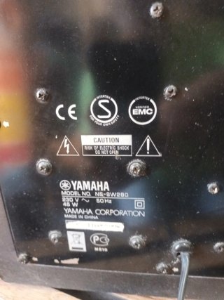 Altavoces Yamaha Negro  MS-SW 280