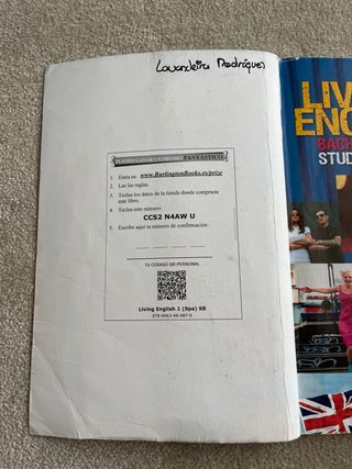 Living English 1 Bachillerato. Student's book