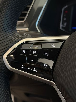 Volkswagen Tiguan R Line (2022)
