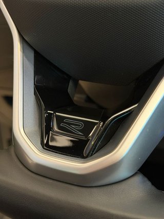Volkswagen Tiguan R Line (2022)