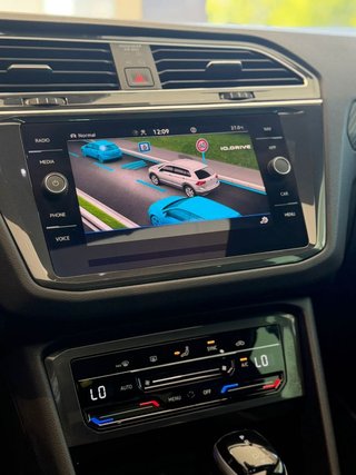 Volkswagen Tiguan R Line (2022)