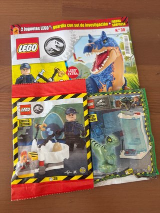 revista LEGO Jurassic World