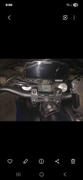 Yamaha MT-125 2020 con extras