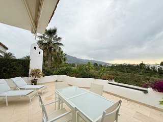 Casa pareada en alquiler en Lomas de Marbella Club - Puente Romano en Marbella