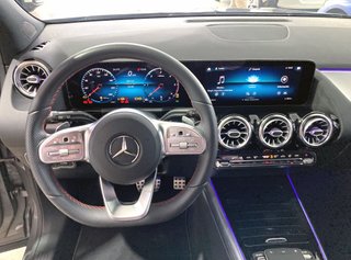Mercedes-Benz GLA 2023