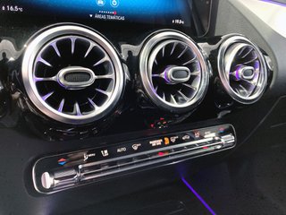Mercedes-Benz GLA 2023