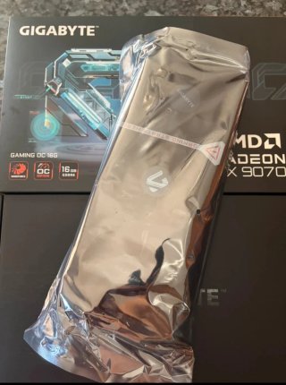 Gigabyte RX 9070 XT Gaming OC 16GB GDDR6