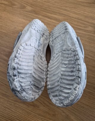 Crocs Classic Efecto Mármol Talla 11 - Original