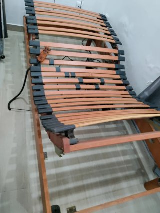 Cama articulada eléctrica
