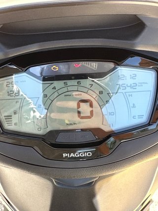 Piaggio Beverly 300 HPE 2025