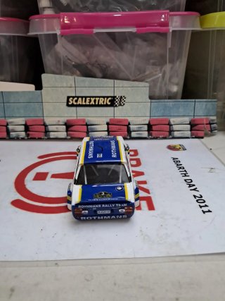 CARROCERÍA FIAT ABARTH 131 Rothmans Scalextric