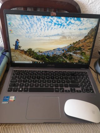 Portátil Asus Core i5 Intel Iris Xe HDMI. 16ram.