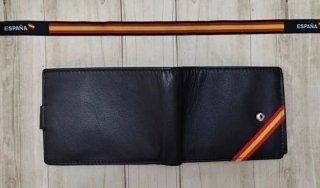CARTERA MONEDERO HORIZONTAL EN PIEL BANDERA + REGA