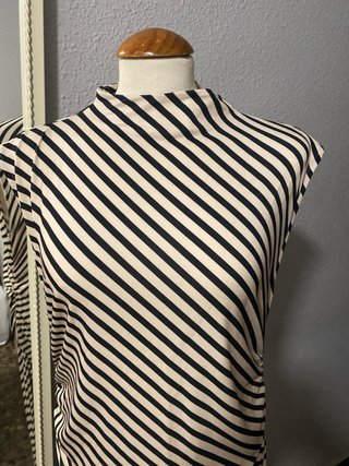 Vestido MIDI H&M Rayas Beige y Negro