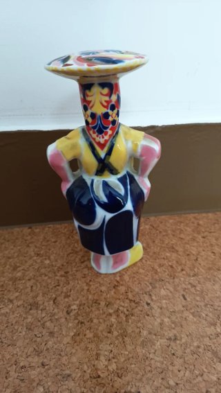 Figura cerámica Sargadelos