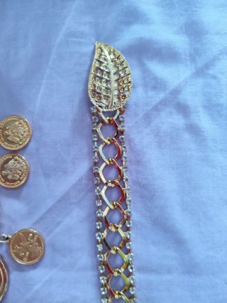 Conjunto bisutería oro con monedas