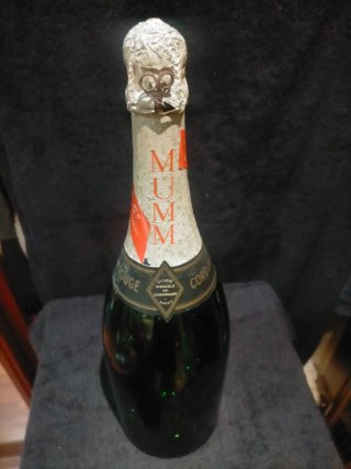 Botella Grande VACIA de Cordon Rouge.