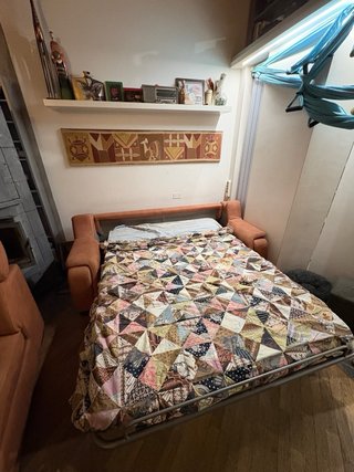 Coppia di divano letto e chaise longue