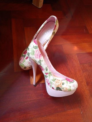 Zapatos de tacón CORAL florales