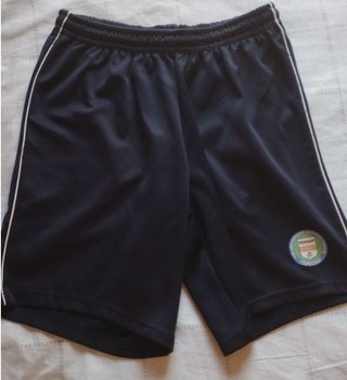 Pantalón corto gimnasia Sagrada Família