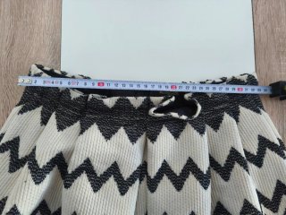 Falda Massimo Dutti Zigzag
