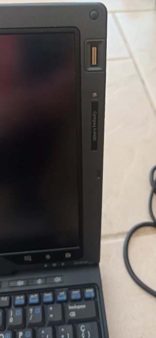 Portátil HP 13" convertible en tablet casi