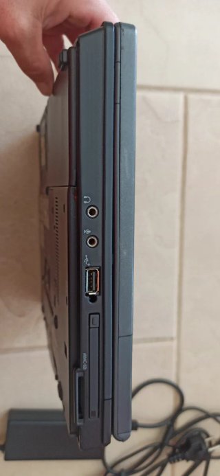 Portátil HP 13" convertible en tablet casi