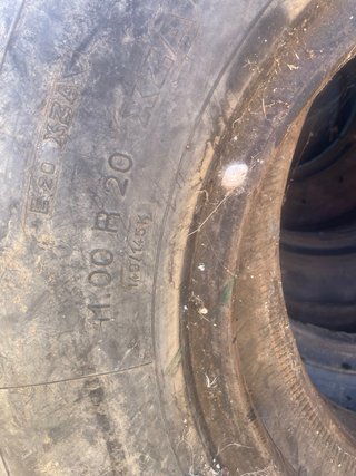 2 Ruedas Michelin 11.00 R20