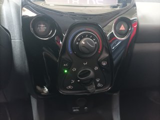 Peugeot 108 1.2 Puretech 82CV Allure 5P