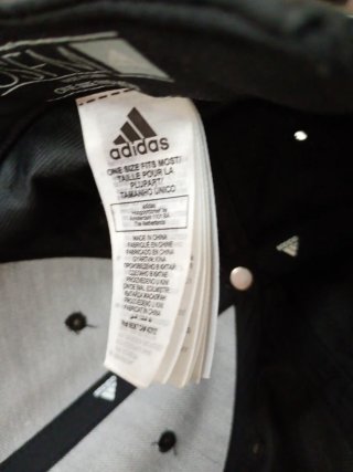 Gorra Adidas Negra